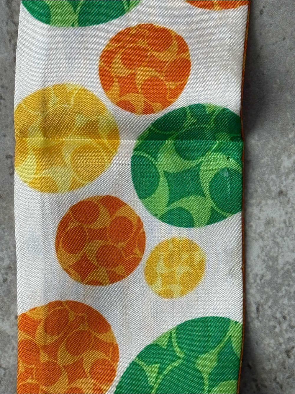 Coach scarf - Picture 3 of 3